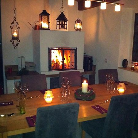 Ferienwohnung und B&B Chasa Janett Rudolfstetten Exterior foto